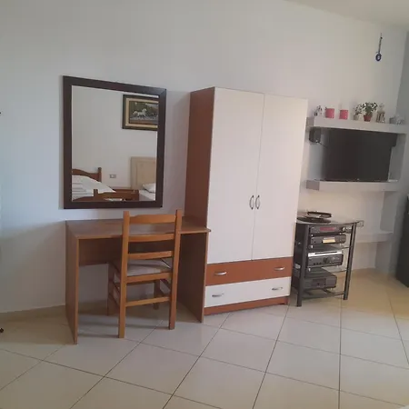 Alfonso Sea View Apartamento Sarandë