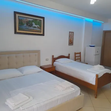 Alfonso Sea View Appartamento Sarandë