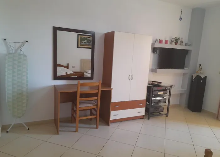Alfonso Sea View Apartment Sarande